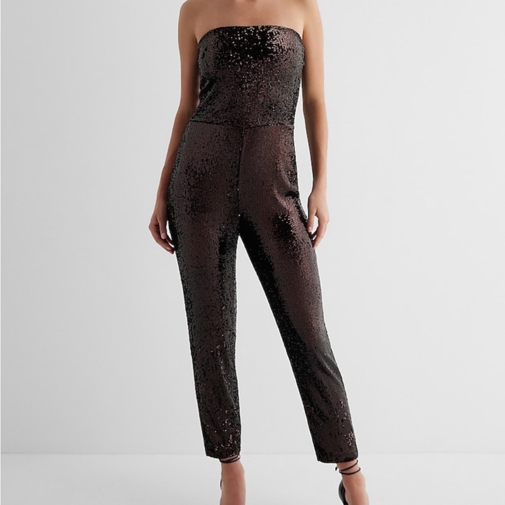 Small -Sequin Strapless Straight Leg Jumpsuit. Bronze color . Express store.